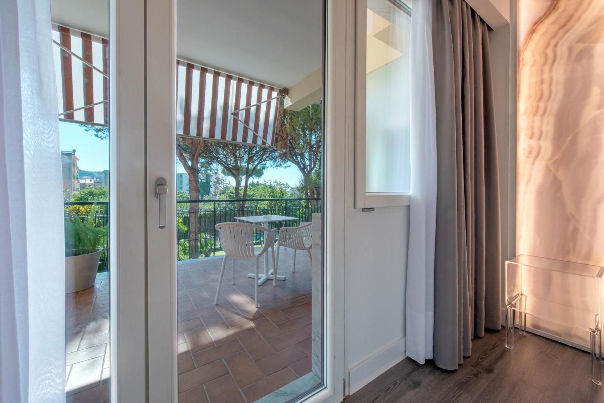 Diamond Suite Sorrento Exteriör bild